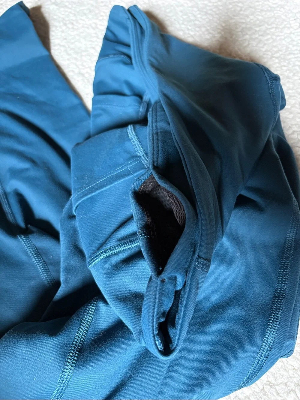 Victoria Sport High-Rise Leggings in Deep Teal
